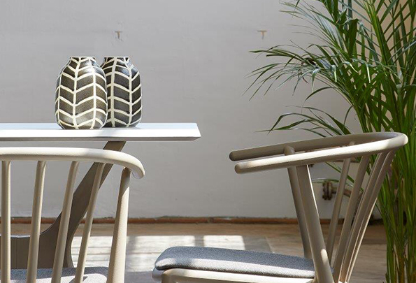 Mesa Vela S 70x70 Compacto Fenolico